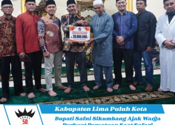 Bupati Safni Sikumbang Ajak Warga Perkuat Persatuan Saat Safari Ramadhan di Masjid Al-Hidayah