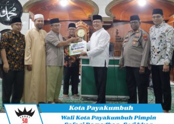Wali Kota Payakumbuh Pimpin Safari Ramadhan, Serahkan Bantuan untuk Masjid Mukhlisin