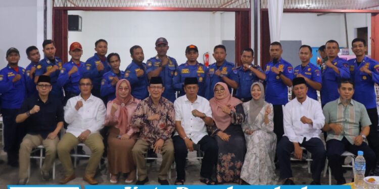 Wali Kota Payakumbuh Tekankan Ketertiban dan Kebersihan saat Buka Bersama dengan OPD Terkait