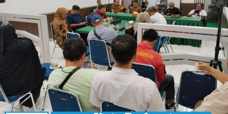 Pererat Kolaborasi, KI dan PJKIP Sumbar Gelar Halal Bihalal
