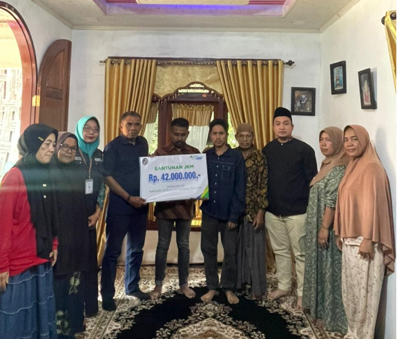 Pedagang Di situjuah Meninggal Dunia karena Sakit mendapatkan Santunan 42 juta