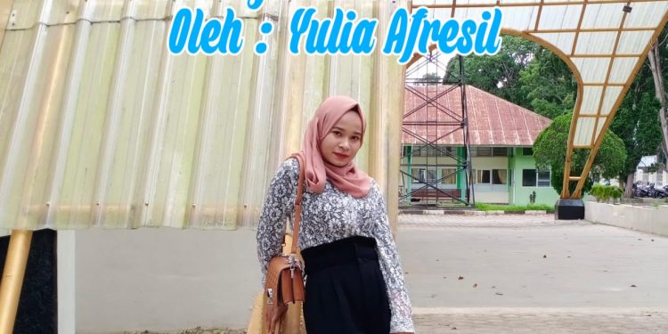 Puisi : Jatuhnya Mahkota Hati