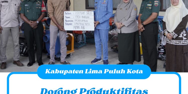 Dorong Produktifitas Pertanian, Bupati Safaruddin Serahkan Bantuan Pompa Air