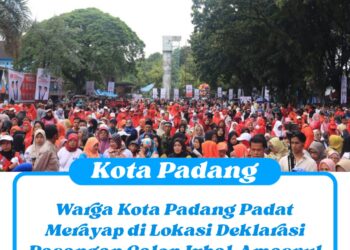 Warga Kota Padang Padat Merayap di Lokasi Deklarasi Pasangan Calon Iqbal-Amasrul