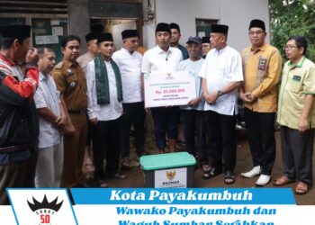 Wawako Payakumbuh dan Wagub Sumbar Serahkan Bantuan Rumah Layak Huni