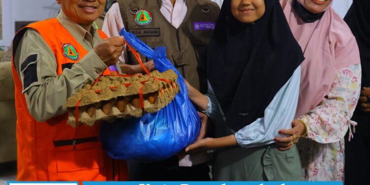 Kwarcab 0314 Payakumbuh Bagikan Ratusan Paket Sembako Jelang Idul Fitri