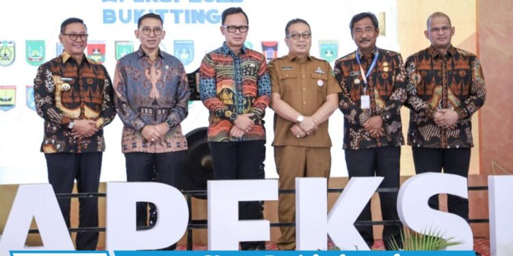 Wamendagri Buka Muskomwil I Apeksi 2025, Tekankan Sinergi dan Akselerasi Pembangunan Daerah